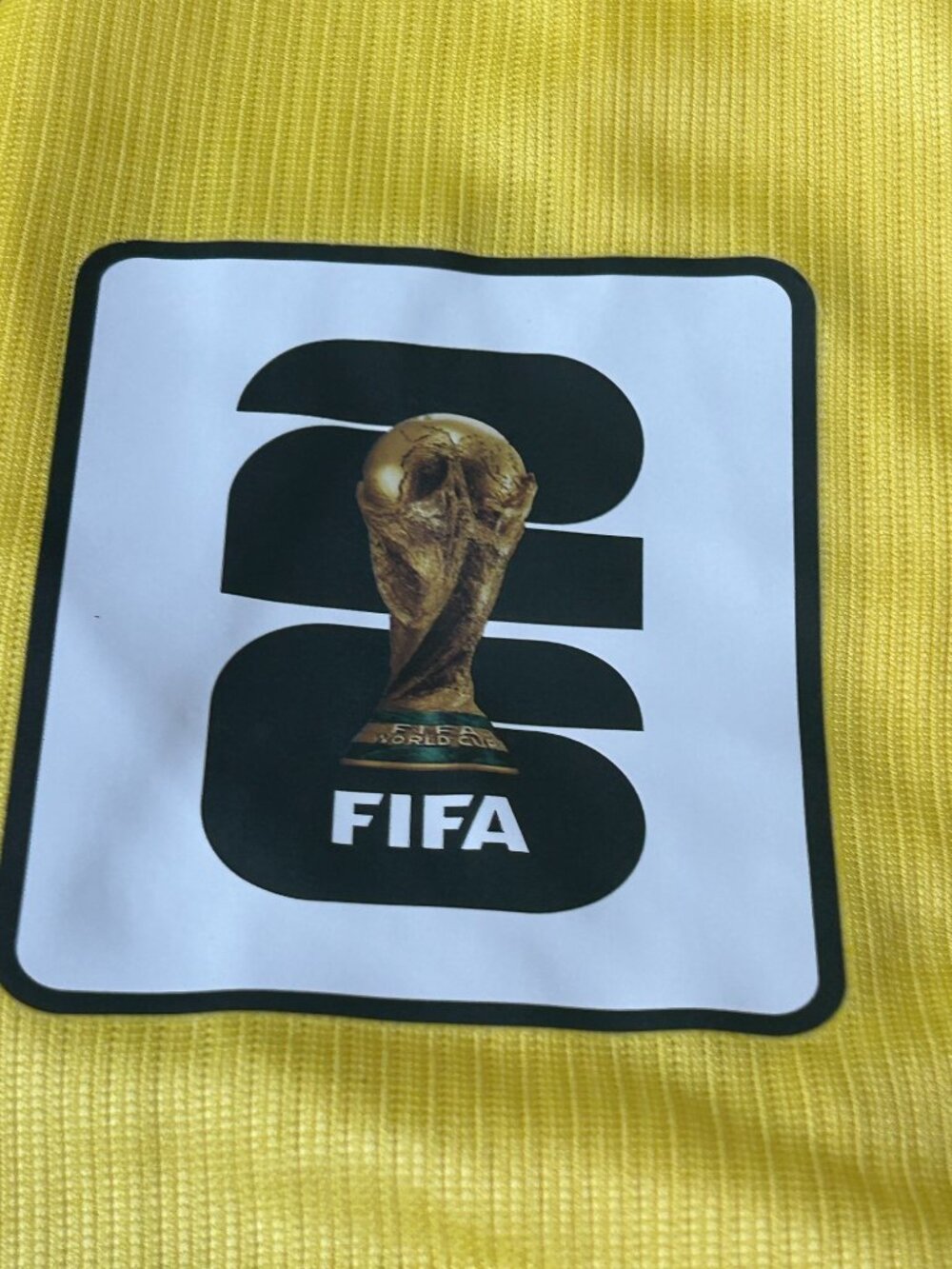 Neymar Jr #10 World Cup Soccer Jersey brazil Men's Size Large - Picture 5 of 9